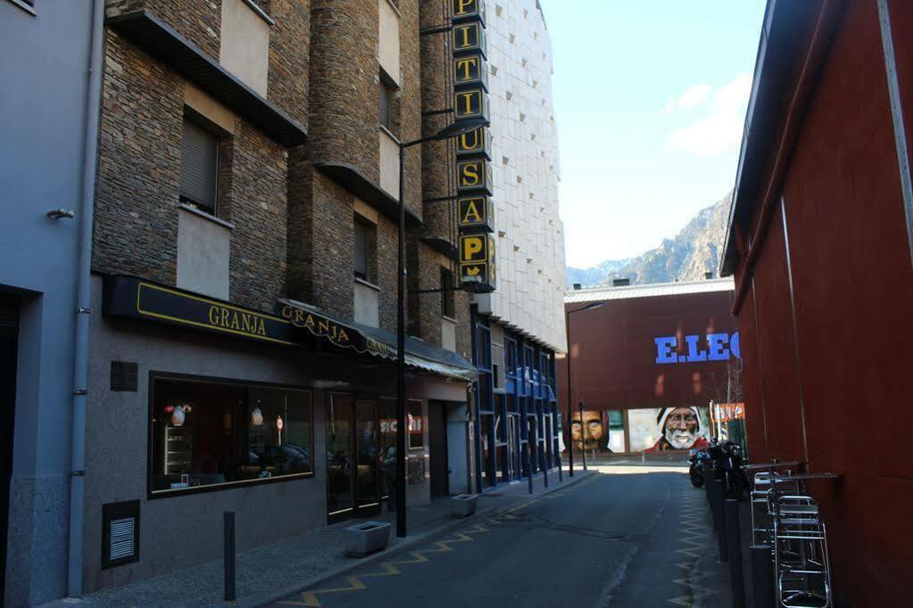Hotel Pitiusa Andorra la Vella Exterior photo